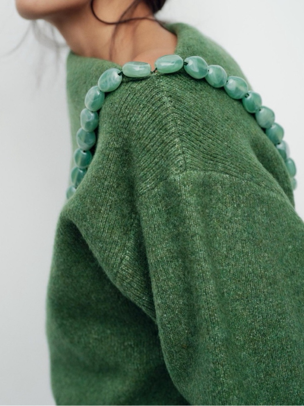 Zara Emerald Green Off-the-Shoulder Knit Sweater - Picture 4 of 5